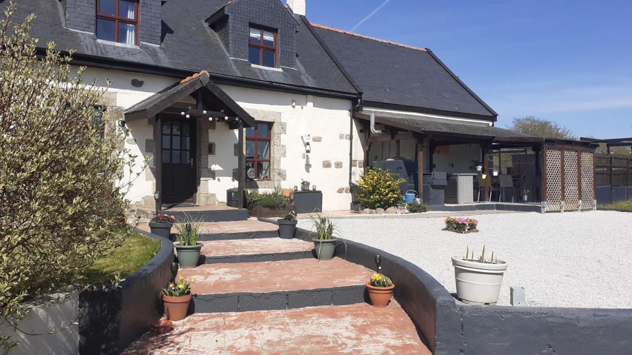 Locarn Lodge, Goas Rep エクステリア 写真